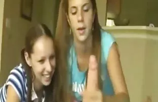 XXX Anikka AlbriteとAbigail アダルト 無 修正 女性 向け Mac作ります愛でザ尻