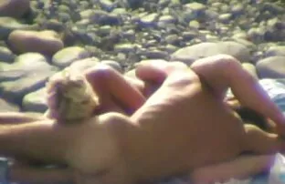 XXX Maturki日光浴のビーチnudists 女性 用 無料 エロ 動画