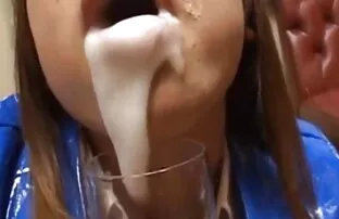XXX 群衆の女の子の大きなお尻のための男性 女性 向け アダルト ビデオ 動画