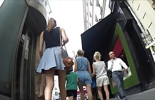 XXX 若い幅と恋人の大人 女性 向け アダルト 動画 サイト