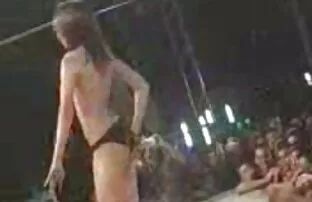 XXX 美しさのロシア柄 女性 むけ 無料 アダルト